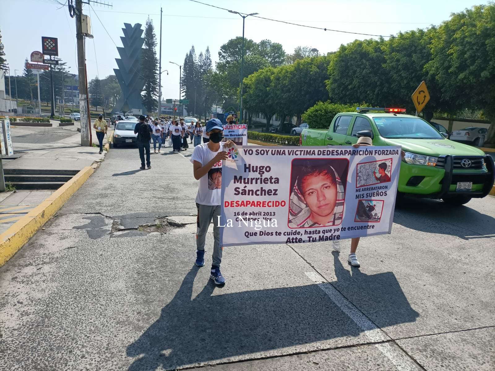 Marcha colectivo Familiares Enlaces Xalapa por Hugo Murrieta Sánchez 4 img 20220416 wa00098969592167101089761