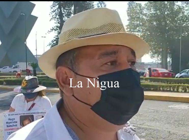 Marcha colectivo Familiares Enlaces Xalapa por Hugo Murrieta Sánchez 2 img 20220416 wa00105026730357783761836
