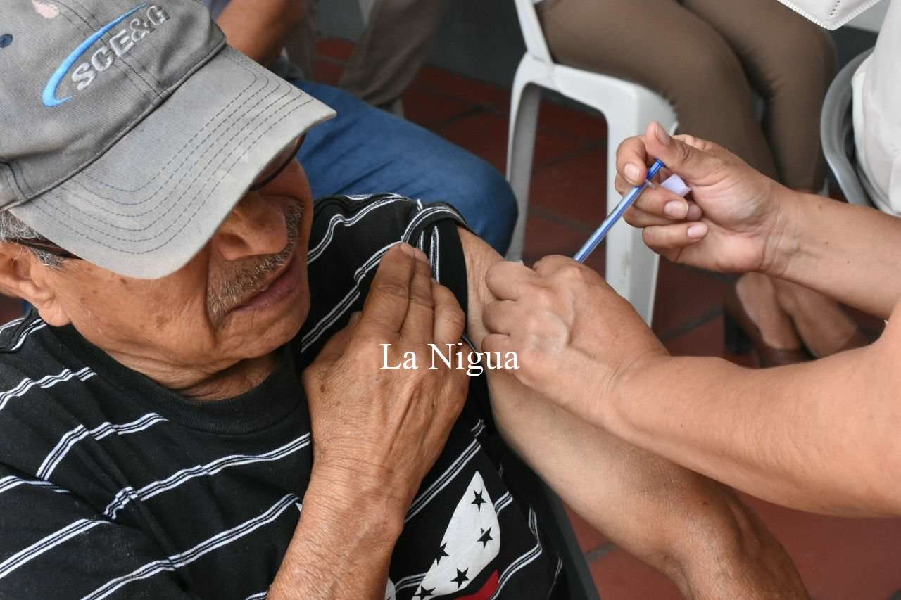 Regresa módulo de vacunas en Palacio municipal 1 img 20220420 wa00243977421427532918923