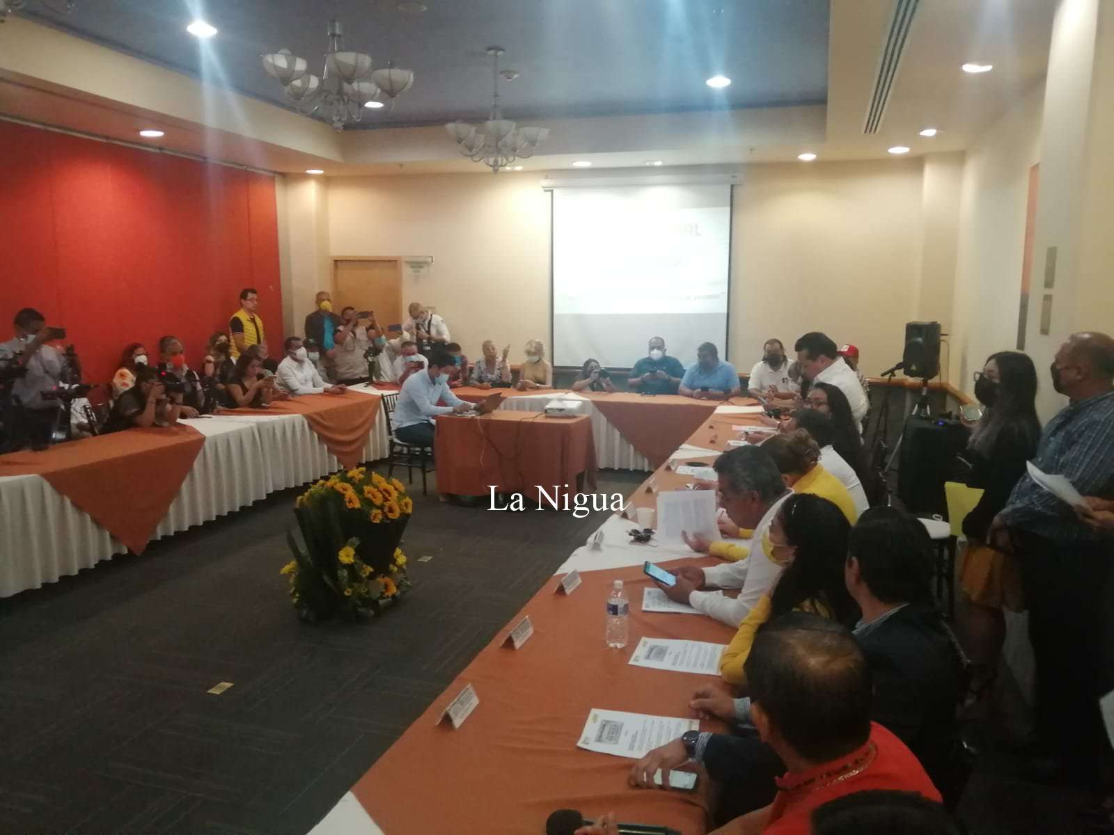 Realizan Foro Nacional, ser Periodista sin Morir en el intento 5 img 20220423 wa00276854612319029940578