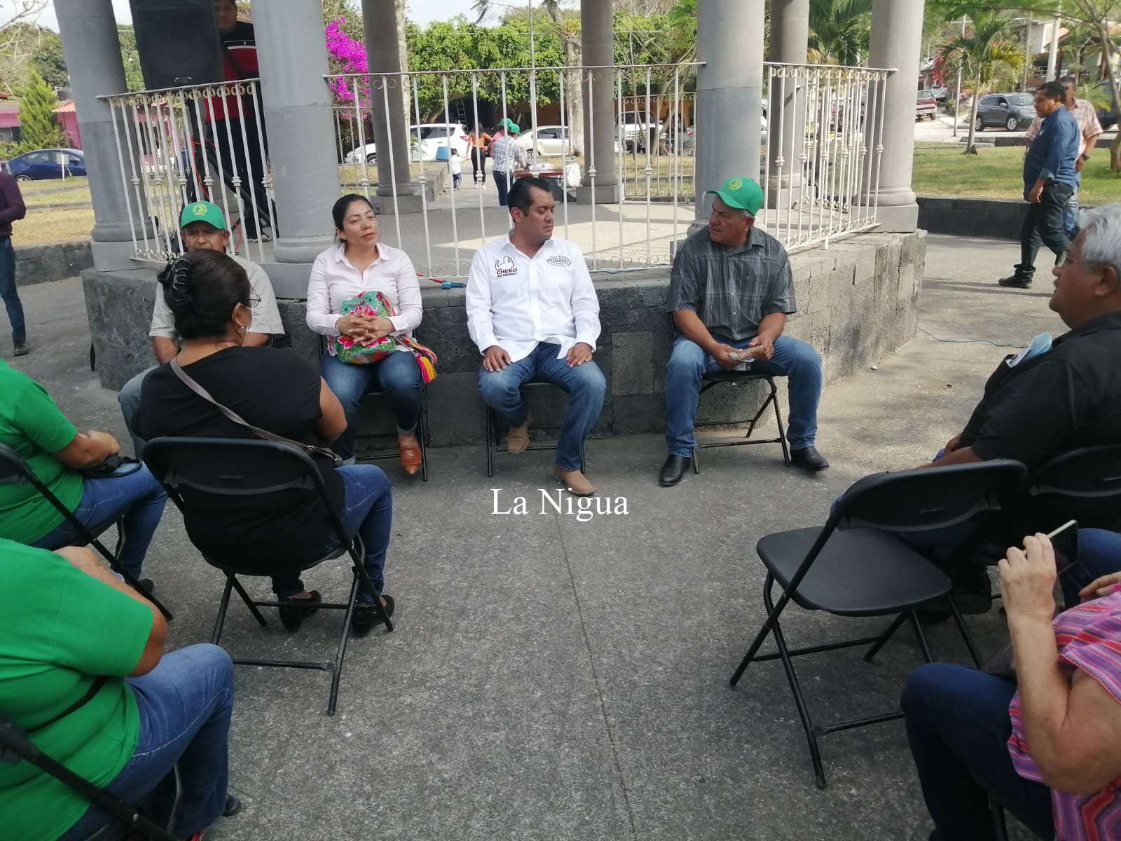 Se reúne Cheko Gutiérrez con productores de limón en Emiliano Zapata 8 img 20220423 wa0075841642955801315475