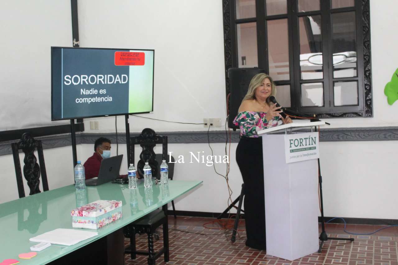 Expone IM ponencia "sororidad, no somos competencia" 5 img 20220426 wa00361933942653482813180