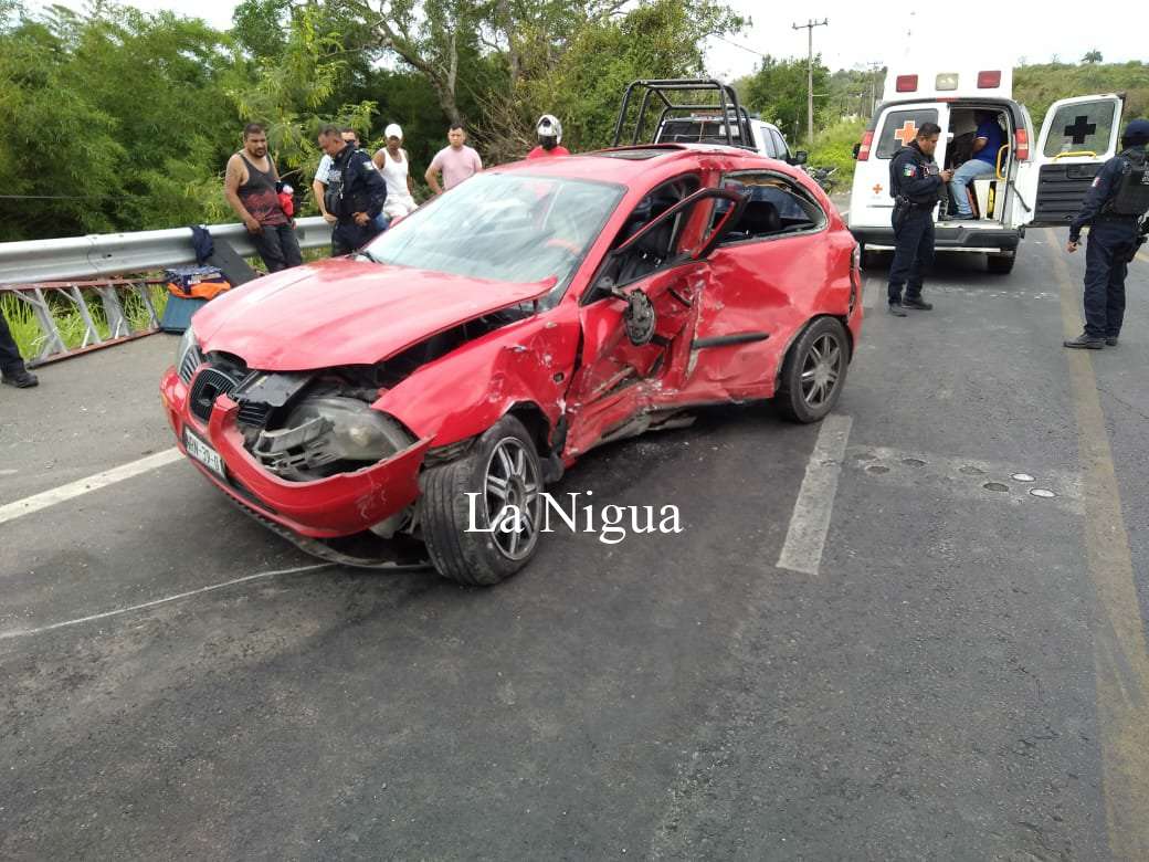 Resultan seis personas heridas y miles de pesos en daños en Martínez de la Torre 2 img 20220426 wa00524503099958333401616