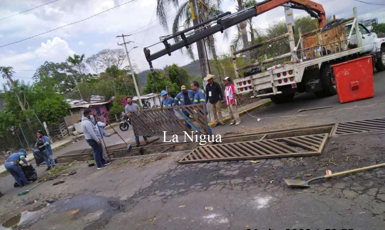 Inicia Ayuntamiento con limpieza de alcantarillas para evitar inundaciones 3 img 20220426 wa00598453677747300846982