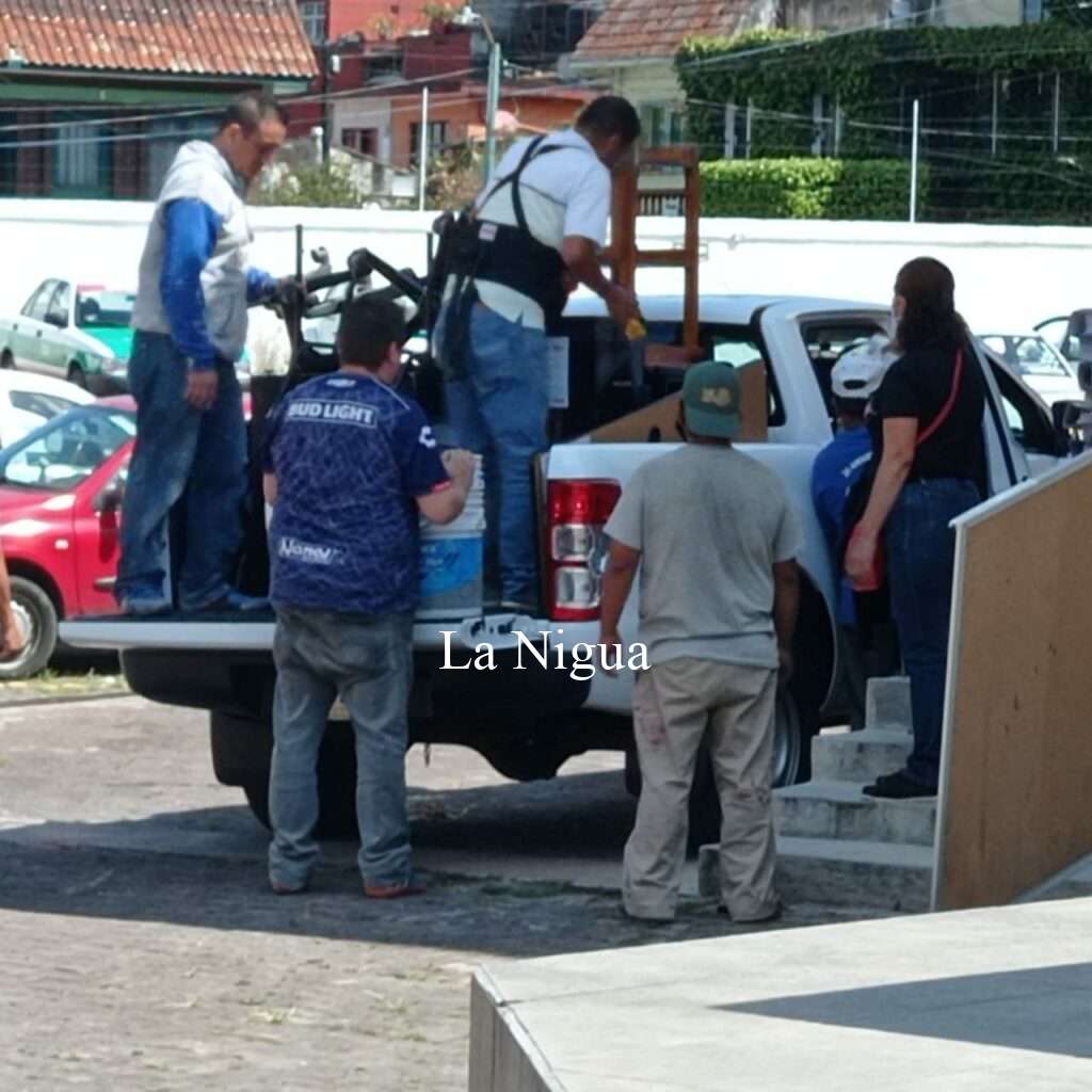 Mudan oficinas de Desarrollo Urbano en Xalapa y causan malestar en usuarios