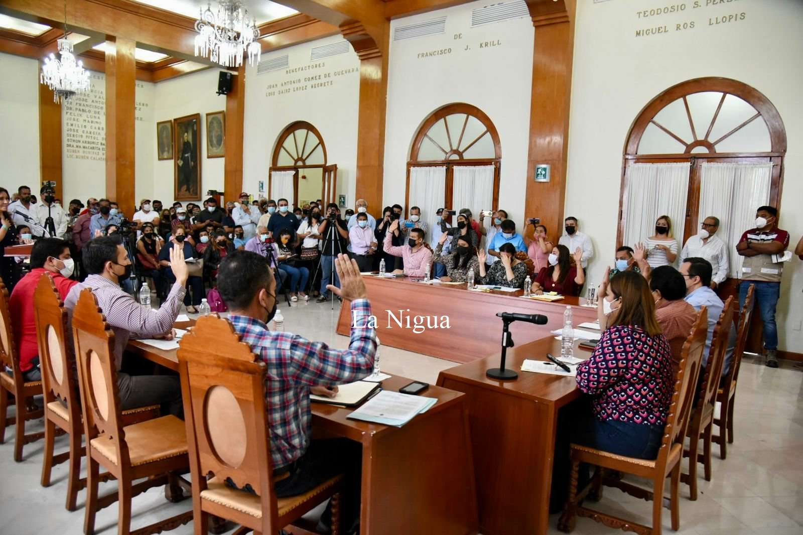 Reciben tres propuestas ciudadanas mediante Cabildo Abierto 2 img 20220428 wa00375315866118474740283
