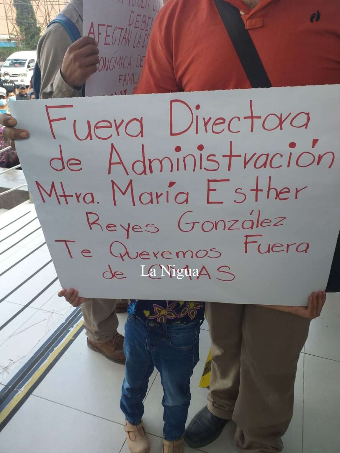 Piden sindicalizados de CMAS Xalapa destitución de la Directora de Aministración