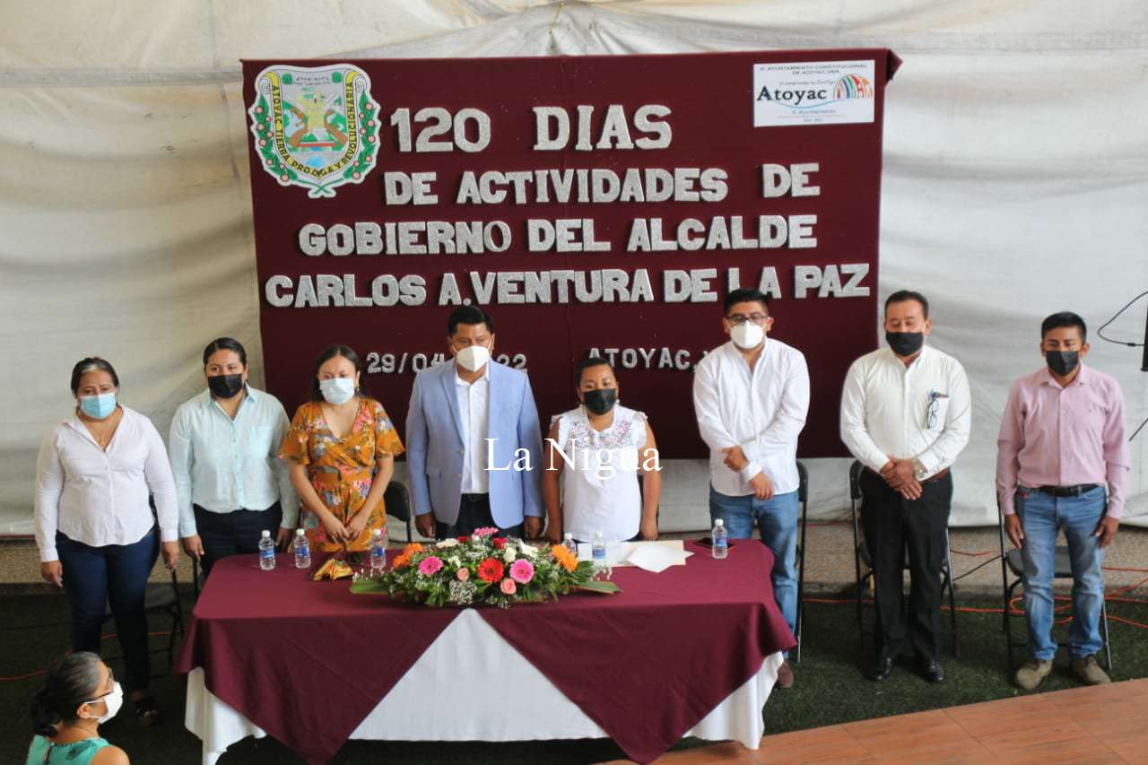 Presenta alcalde de Atoyac, Carlos Ventura de la Paz, informe de sus primeros 120 días de actividades de gobierno 7 img 20220429 wa00233908951319296665193