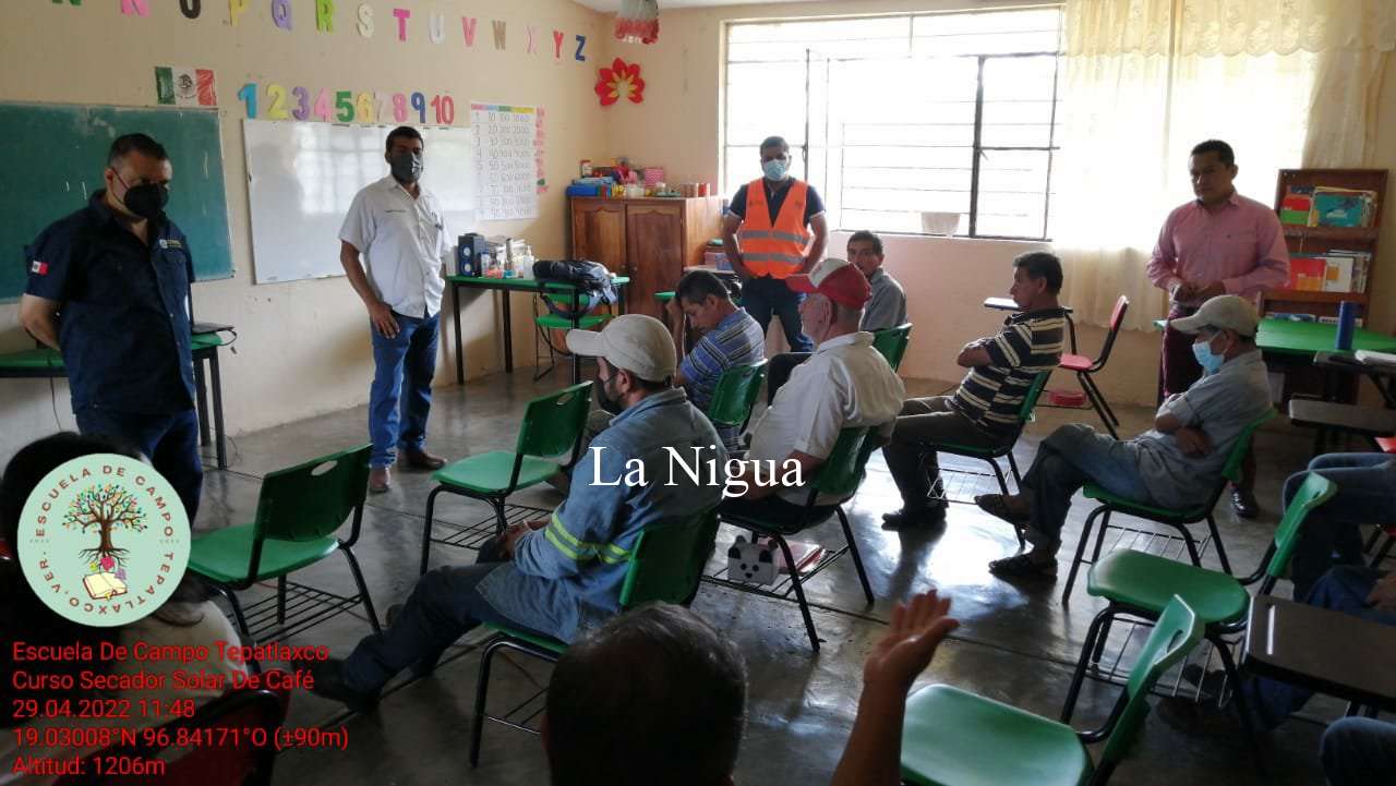 Realizan curso de Secado Solar del Café para productores de Tepatlaxco 1 img 20220429 wa00485826438340875198266