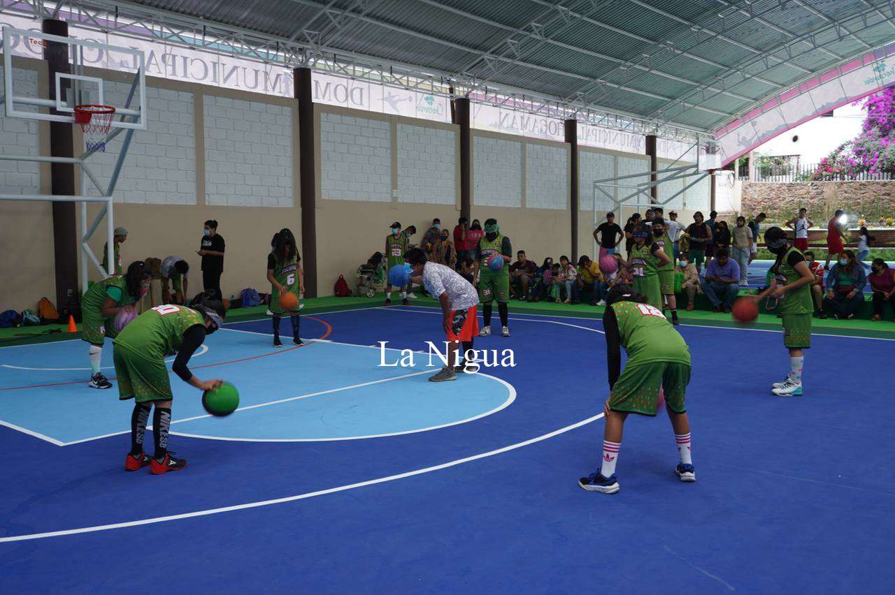 Se Reapertutan Canchas Multideportivas en el municipio de Chocaman 10 img 20220501 wa01199016831231038561178