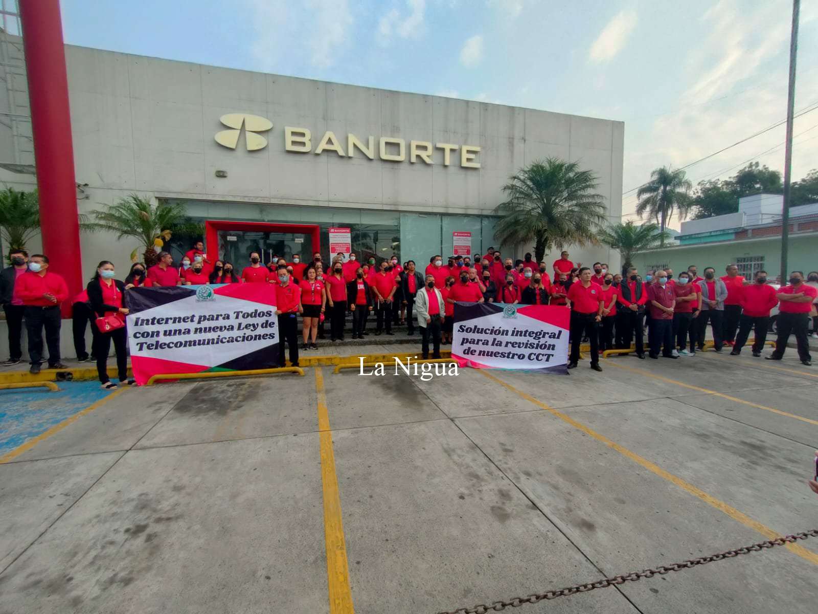 Conmemoran telefonistas con mitin día del trabajo. 4 img 20220502 wa00014761417307570782362