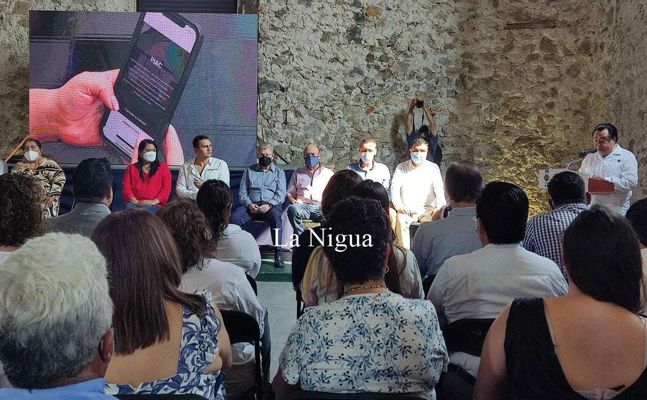 Pone en funcionamiento Alcalde de Córdoba la Plataforma Integral de Atención Ciudadana (PIAC) 6 img 20220502 wa00567356279115351967379
