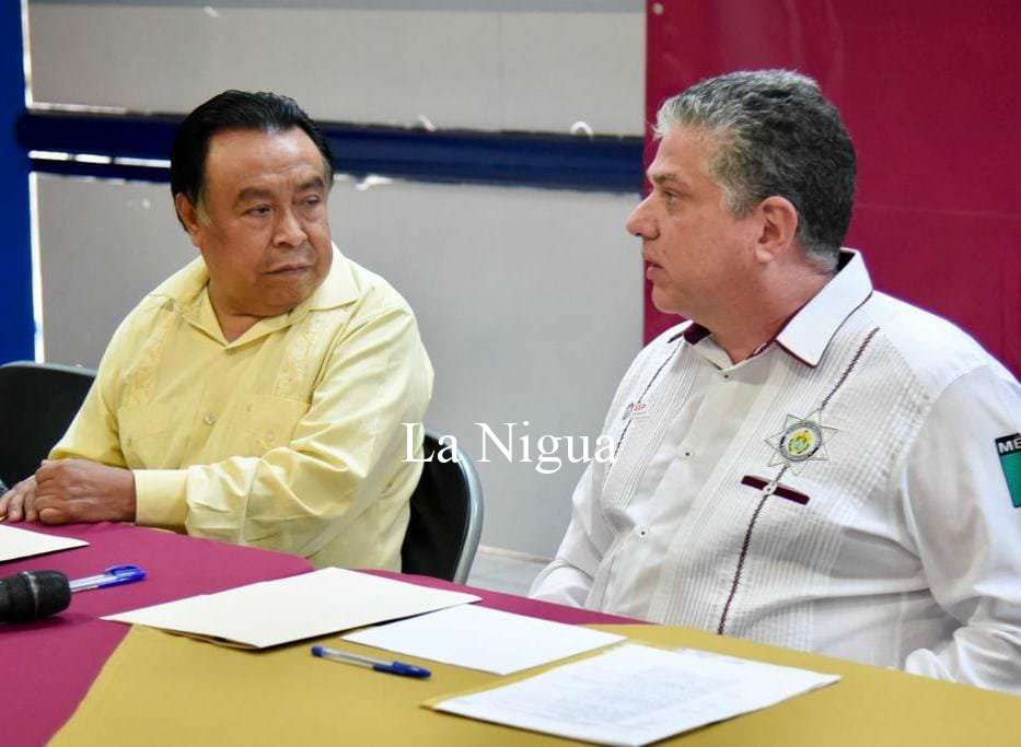 Firma Presidente y Secretario de SSP convenio de coordinación para seguridad de Córdoba 7 img 20220503 wa00674559986875779717661