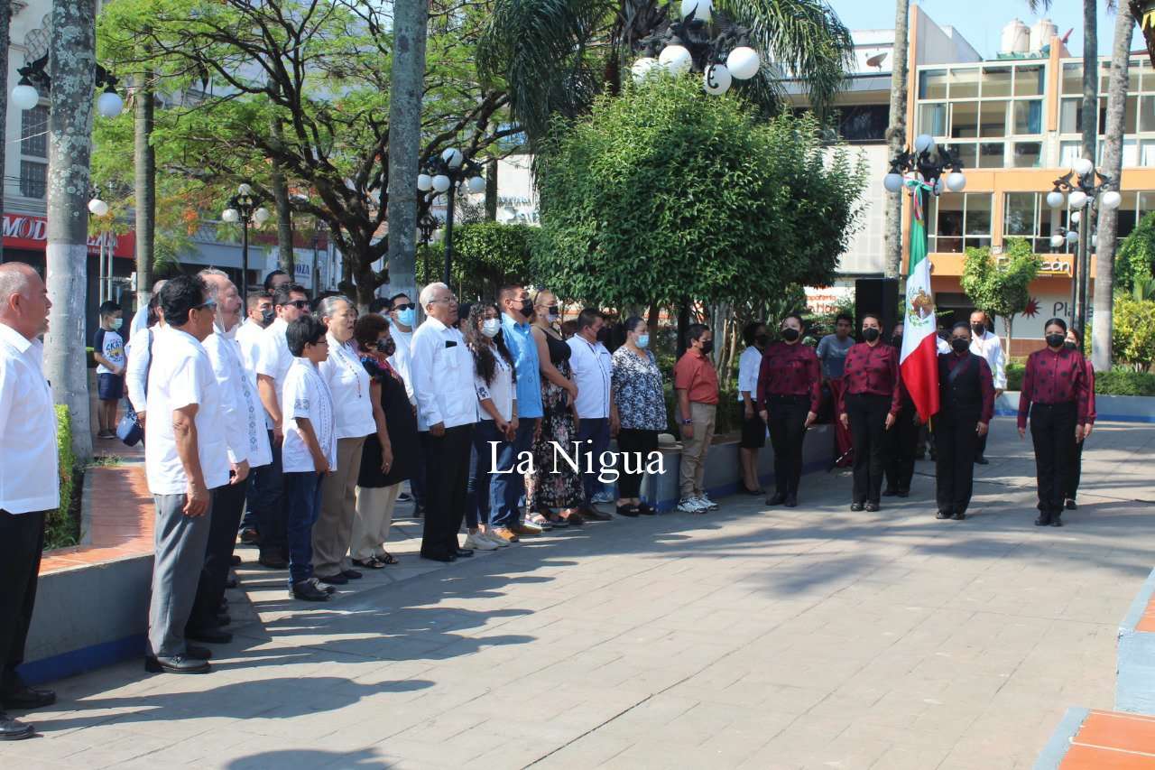 Conmemoran en Mendoza el 269 Aniversario del Natalicio de Miguel Hidalgo 5 img 20220508 wa00155625234574486941451