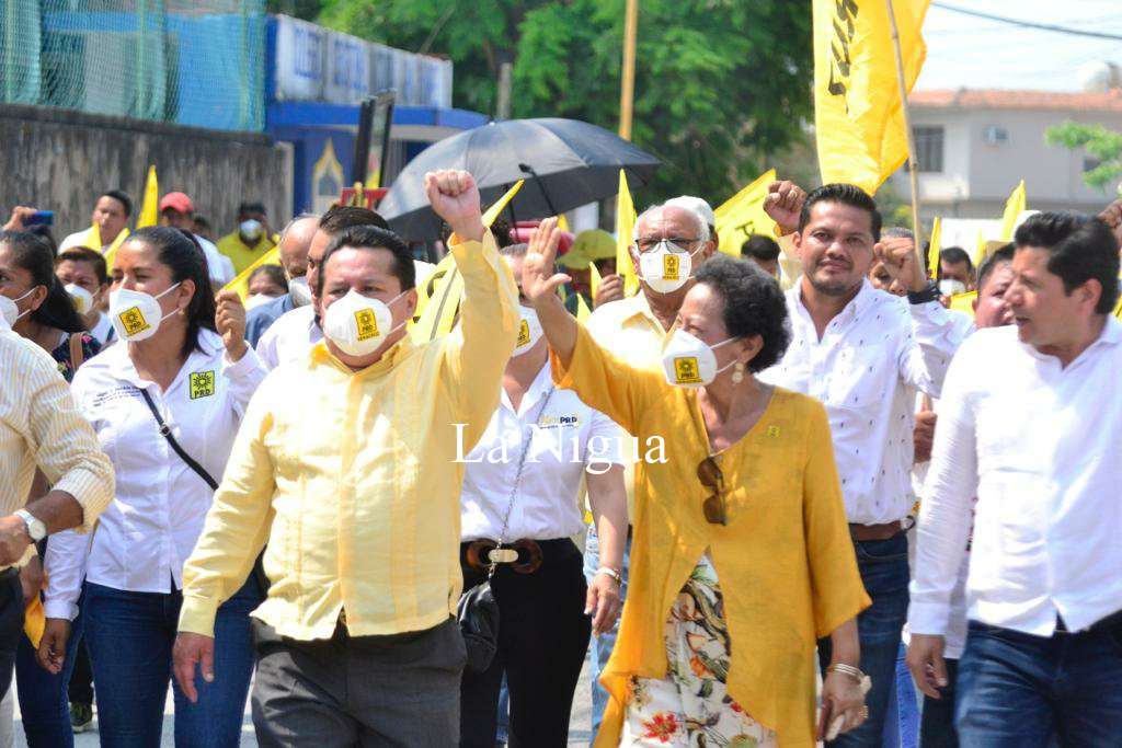 Integrantes del PRD festejan los 33 años de su partido en San Rafael 2 img 20220508 wa00203937902247385652646