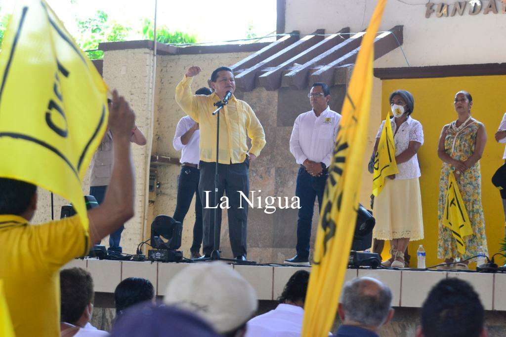 Integrantes del PRD festejan los 33 años de su partido en San Rafael 3 img 20220508 wa00211875648332099512852