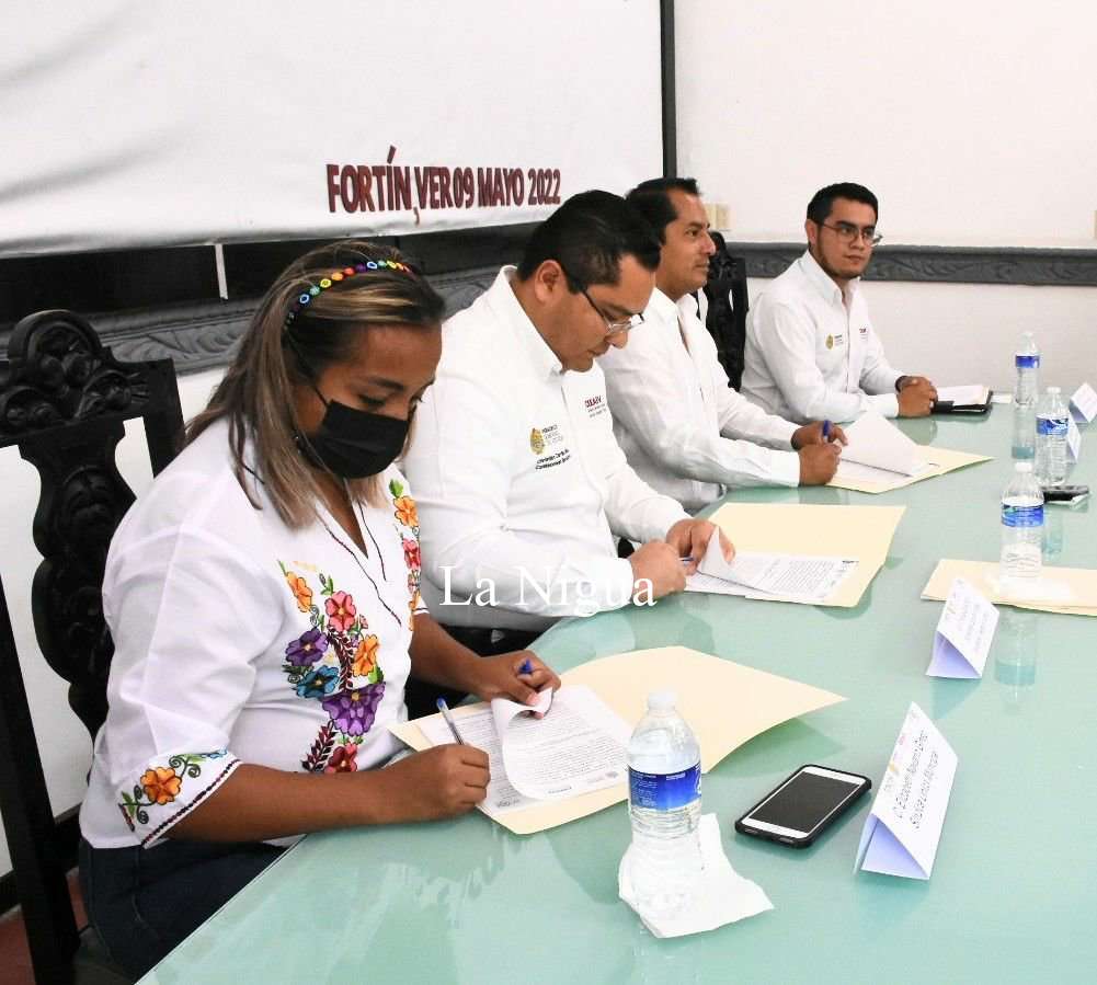 Firma convenio Ayuntamiento con Comisión Ejecutiva Estatal de Atención Integral a Víctimas 3 img 20220510 wa00152657183519572456228
