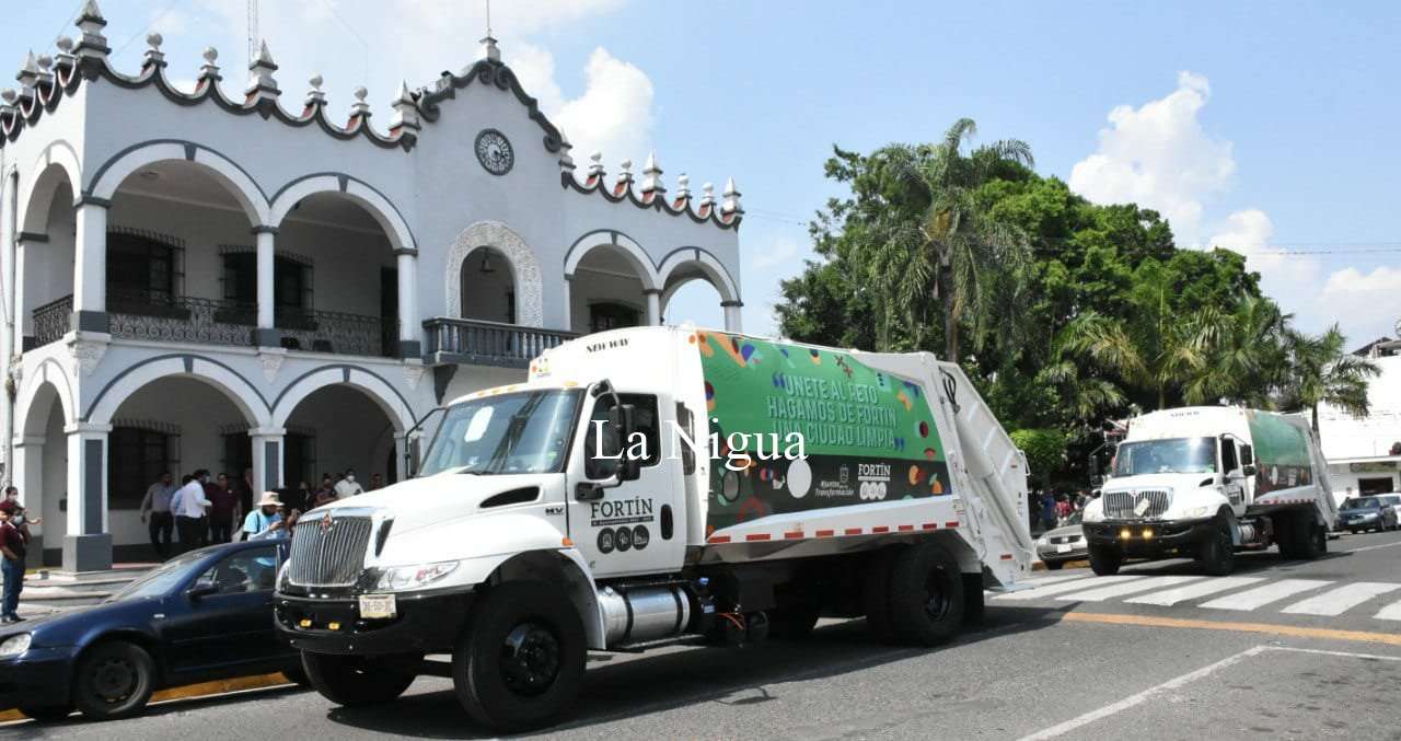 Adquiere Fortín 2 camiones compactadores para basura 7 img 20220511 wa00402204226593113235349