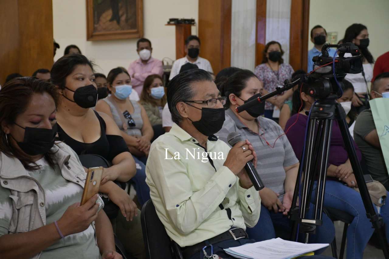 Dialoga Presidente con habitantes de Colinas de San José por Centro de Transferencia 2 img 20220511 wa00561315665836240641890