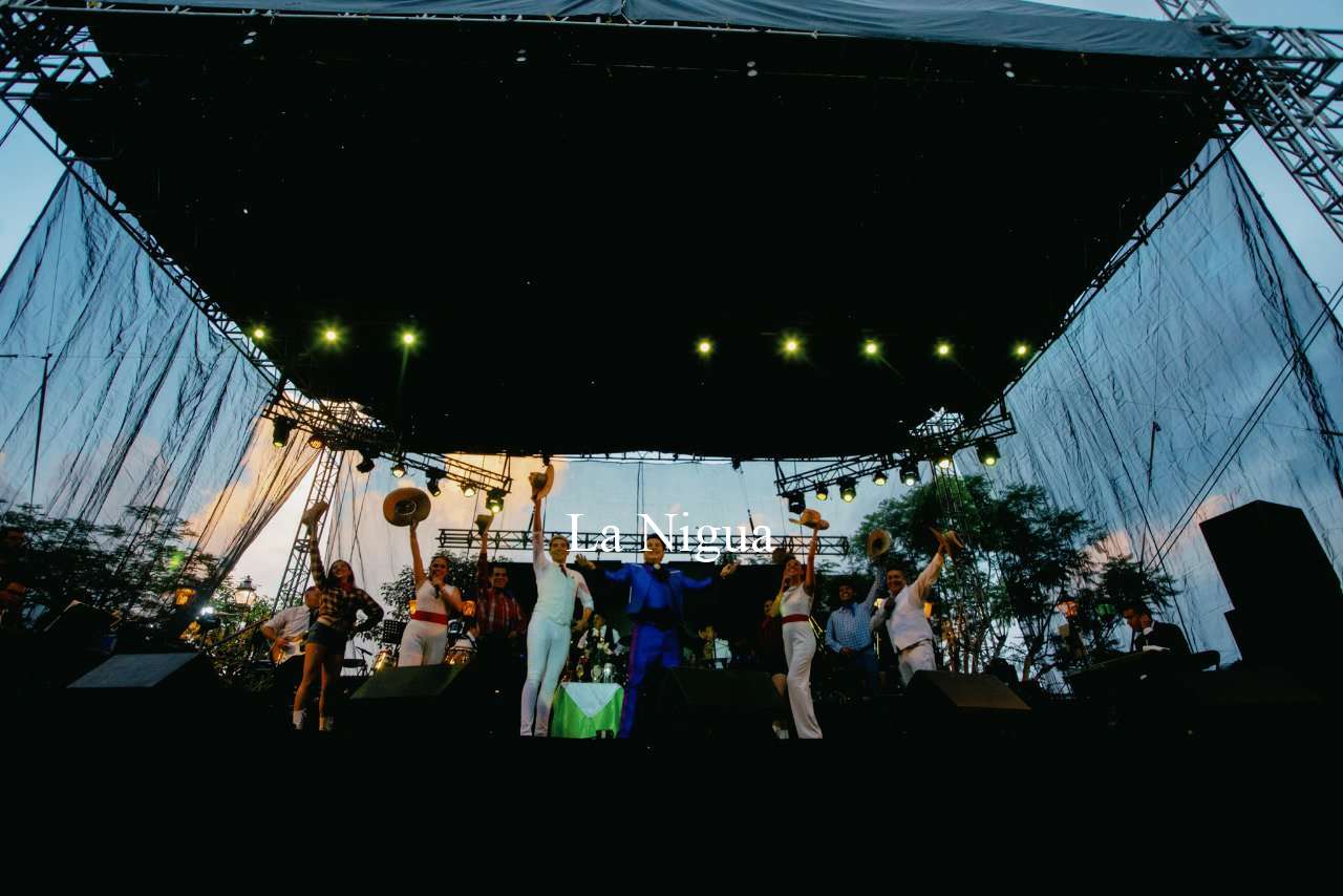 FESTEJAN A LAS MAMÁS DE COSCOMATEPEC 9 img 20220512 wa00238549102263104529266