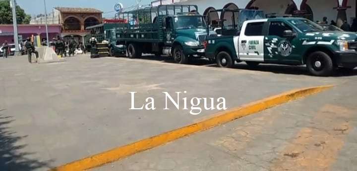 Entra Fuerza Civil a Amatlán; traslada a municipales a Xalapa 10 img 20220516 wa00296230934958796595491