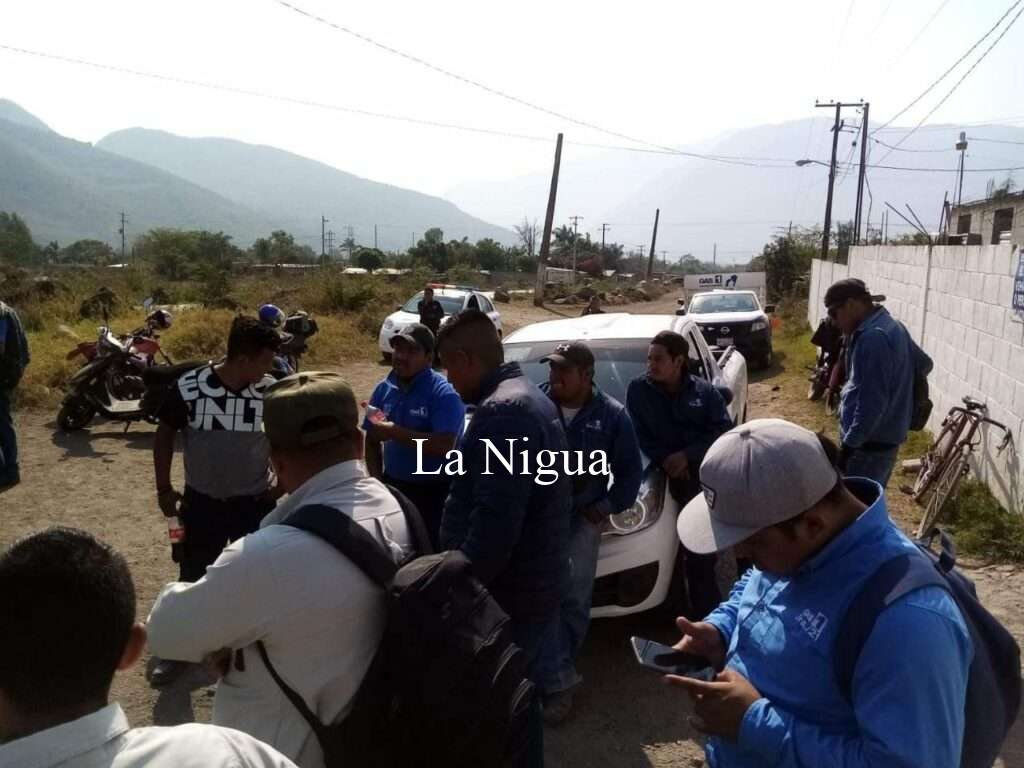 Con manifestacion exigen trabajadores de Gas1 utilidades justas.