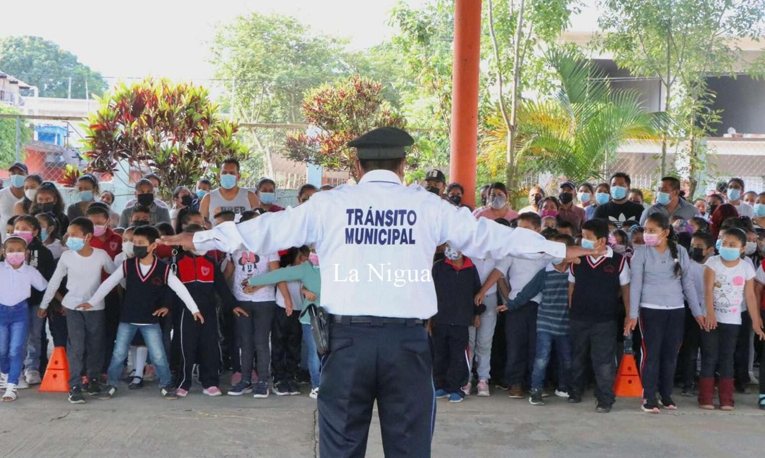 EL MUNICIPIO DE IXTACZOQUITLÁN, HA IMPLEMENTADO JORNADAS DE EDUCACIÓN VIAL EN LOS PLANTELES EDUCATIVOS