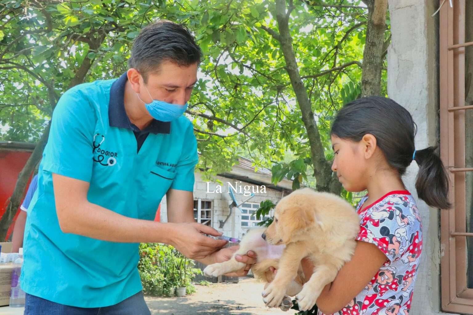 Realizan jornada de vacunación antirrábica en Ixtaczoquitlán