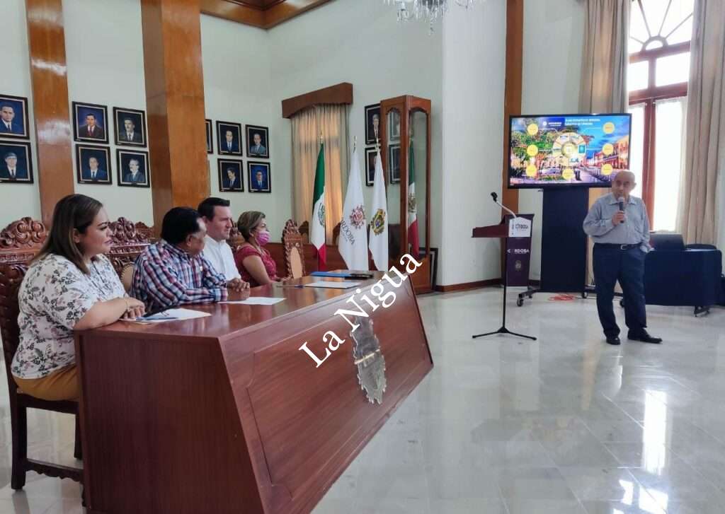 Presenta Coparmex a Presidente Plan Estratégico Integral Turístico de Córdoba