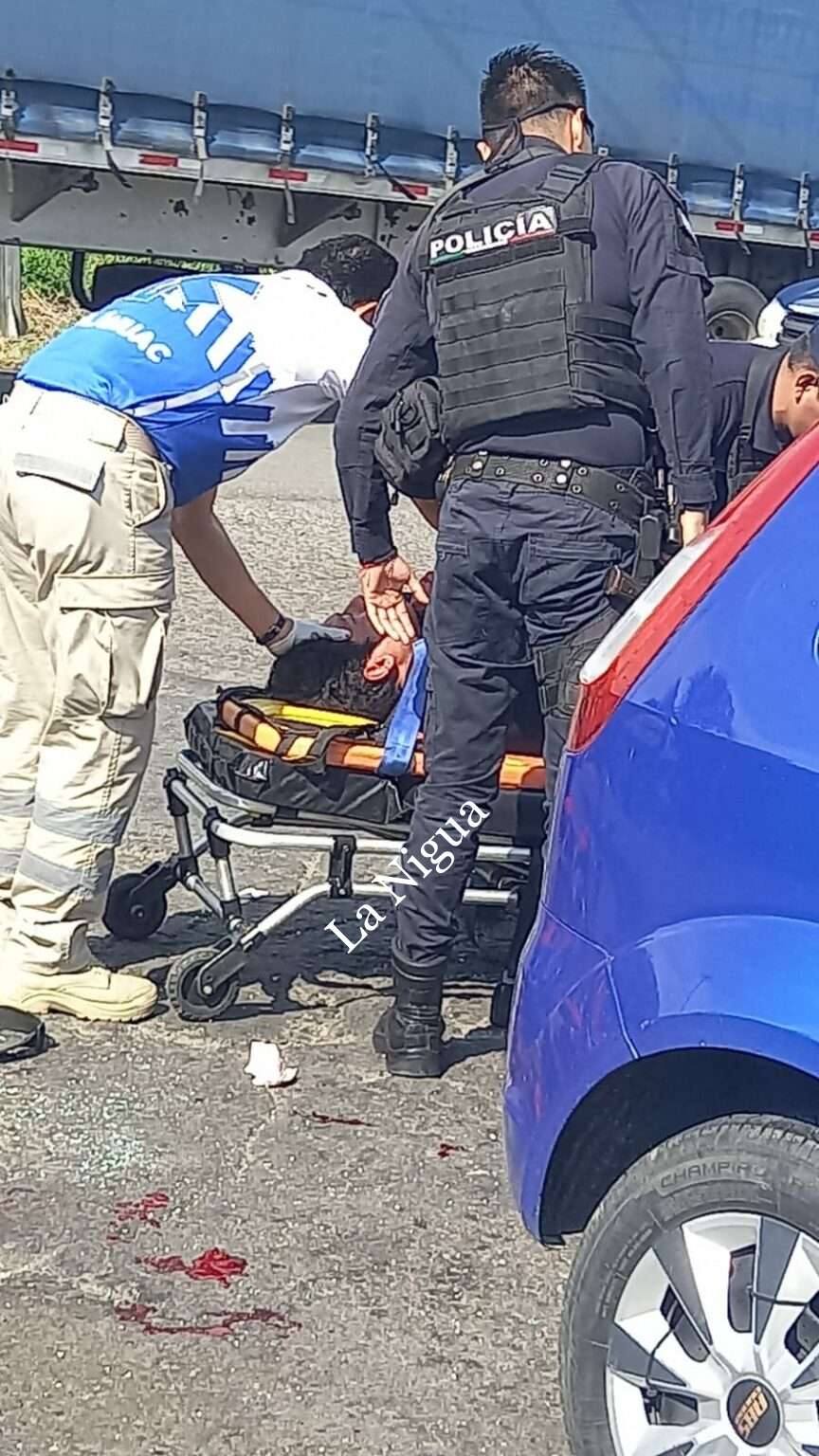 Motociclista policontundido tras accidente