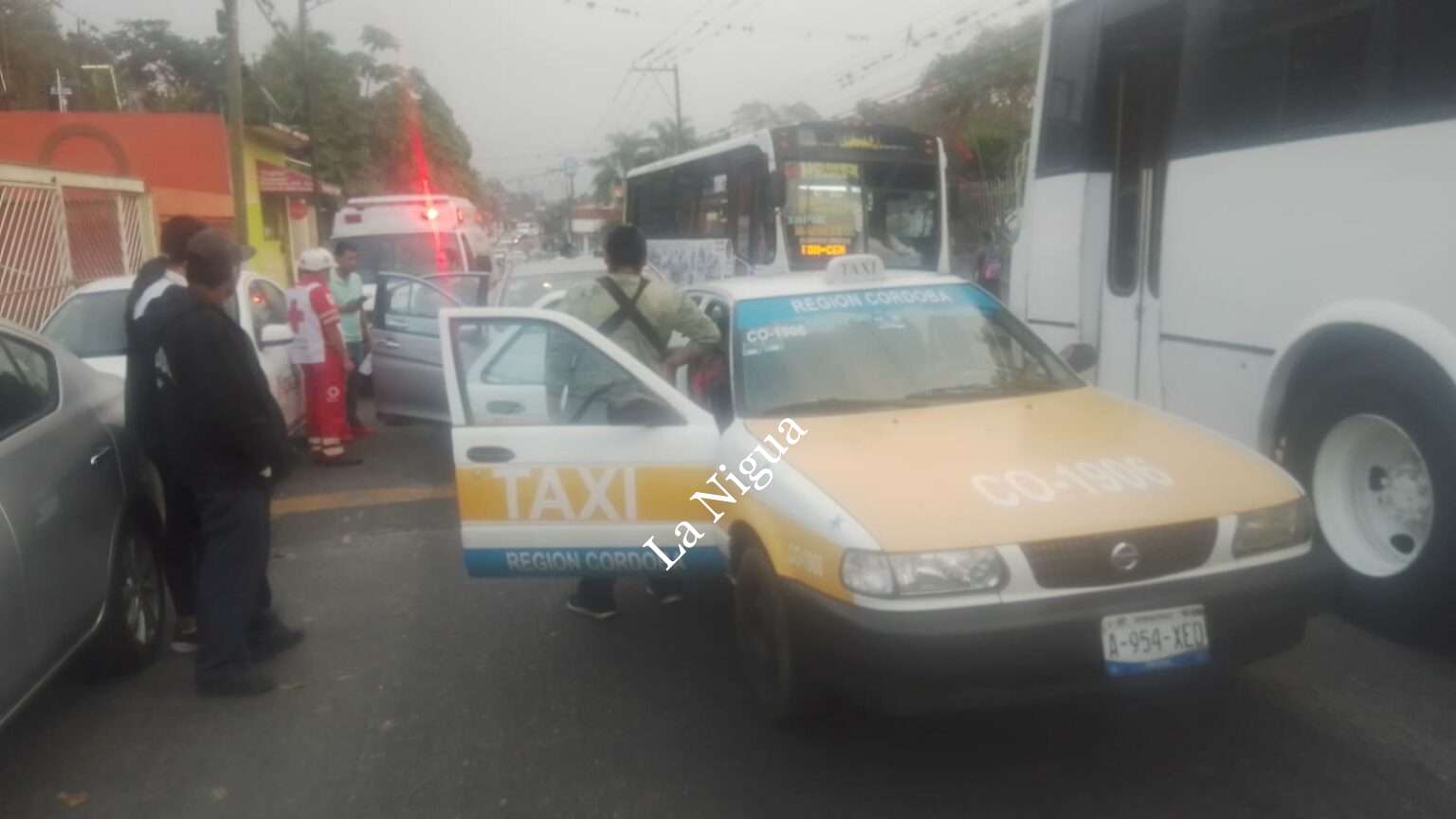 Dos lesionados en choque