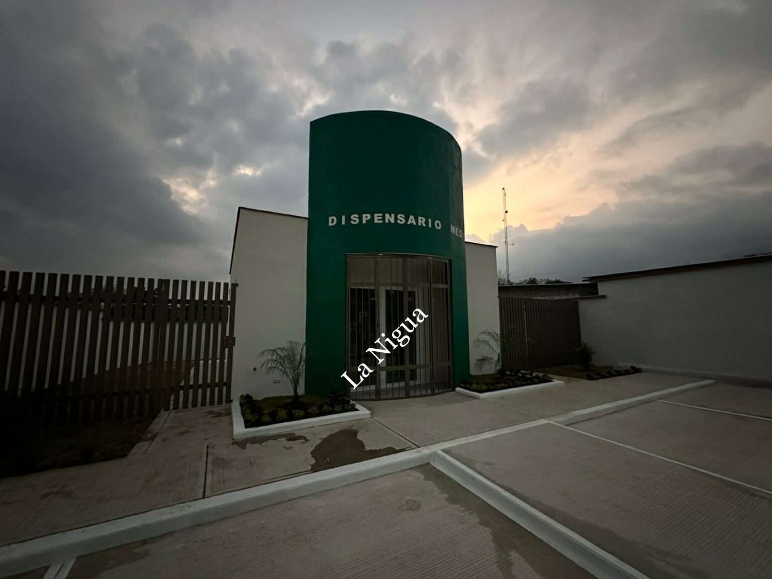 Inauguran dispensario médico en Chocamán