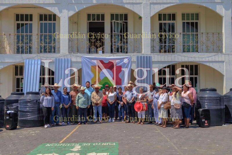 ENTREGAN TINACOS Y LAMINAS DE ZINC A BAJO COSTO, EN SOLEDAD DE DOBLADO. 1 img 20230621 wa00137841250931784882878