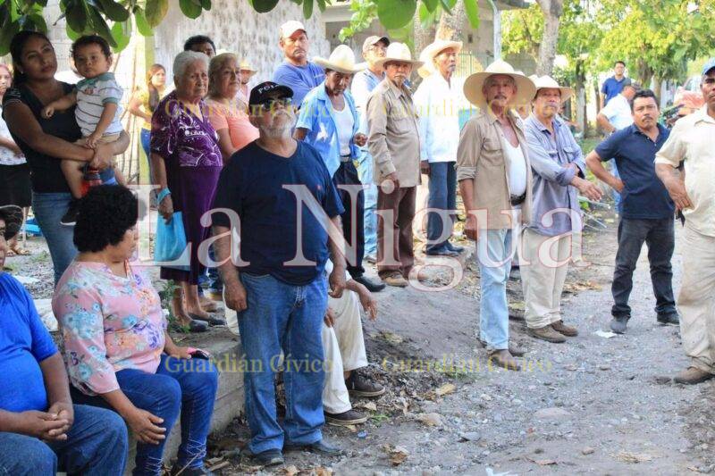 BANDERAZO DE INICIO DE CONSTRUCCIÓN A COMUNIDADES CALZADA Y REMOJADAS. SOLEDAD. 1 img 20230708 wa00142295294518111680417