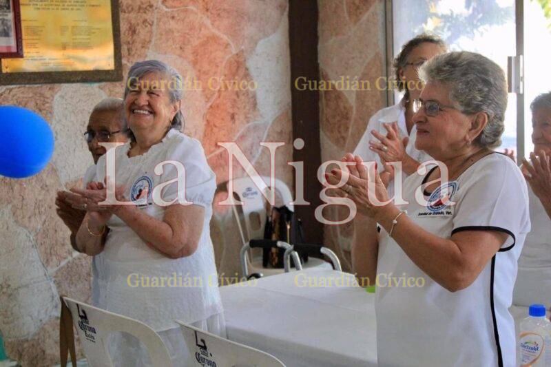 CELEBRAN EL DIA DE LOS ABUELOS EN LA ESTANCIA "LOS HIJOS PREDILECTOS DE MARIA" 8 img 20230829 wa00821564602560011866633